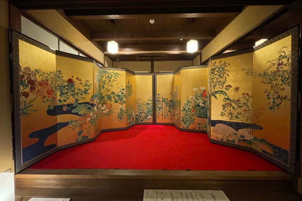 宵山 屏風