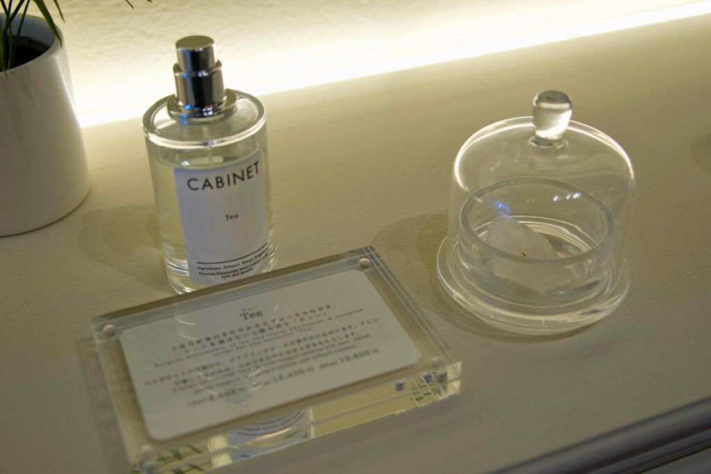 CABINETオリジナルフレグランス「FORME」のTea