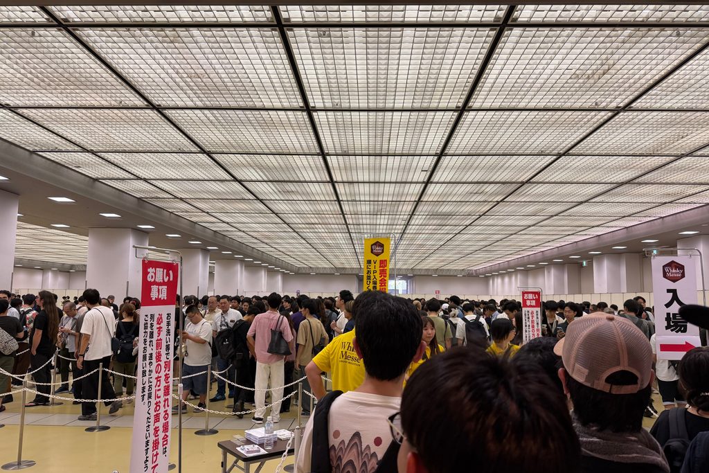 第2部開始直後の入場口。多くの来場者が列をつくっていました
