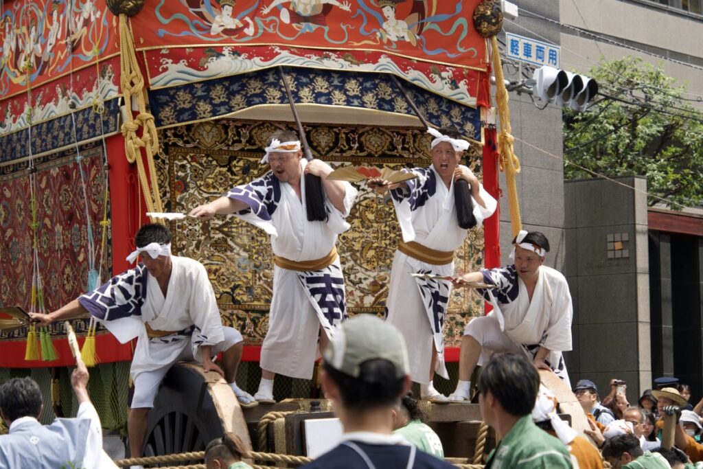 祇園祭 後祭の山鉾巡行
