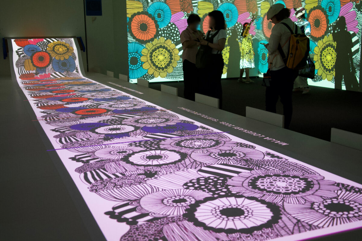 京都文化博物館で開催されるマリメッコ展「模様のちから」会場内の様子