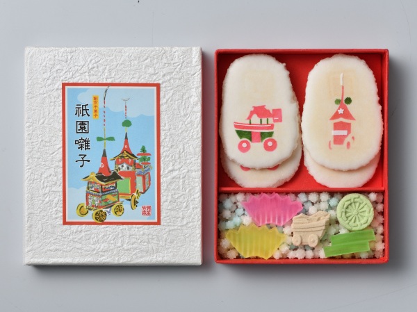 〈俵屋吉富〉
祇園囃子(1箱)税込1,080円