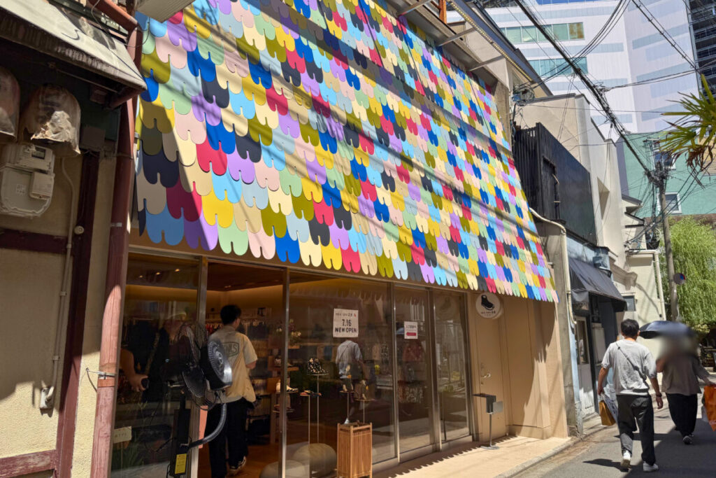 SOU・SOU足袋の新店舗外観