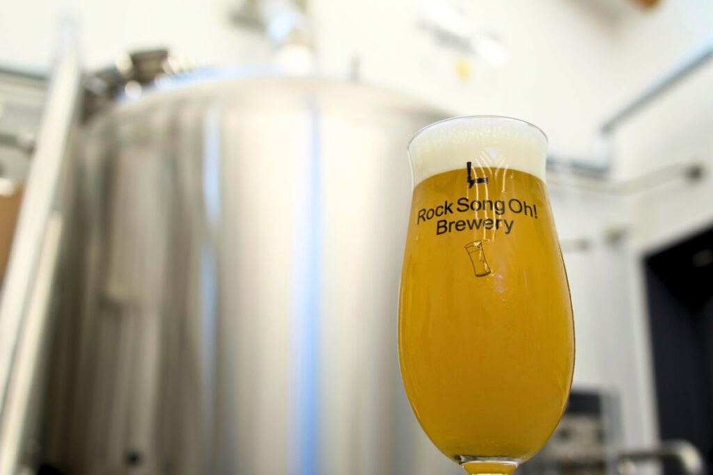 Rock Song Oh! Breweryの醸造所で撮影した自社醸造クラフトビール