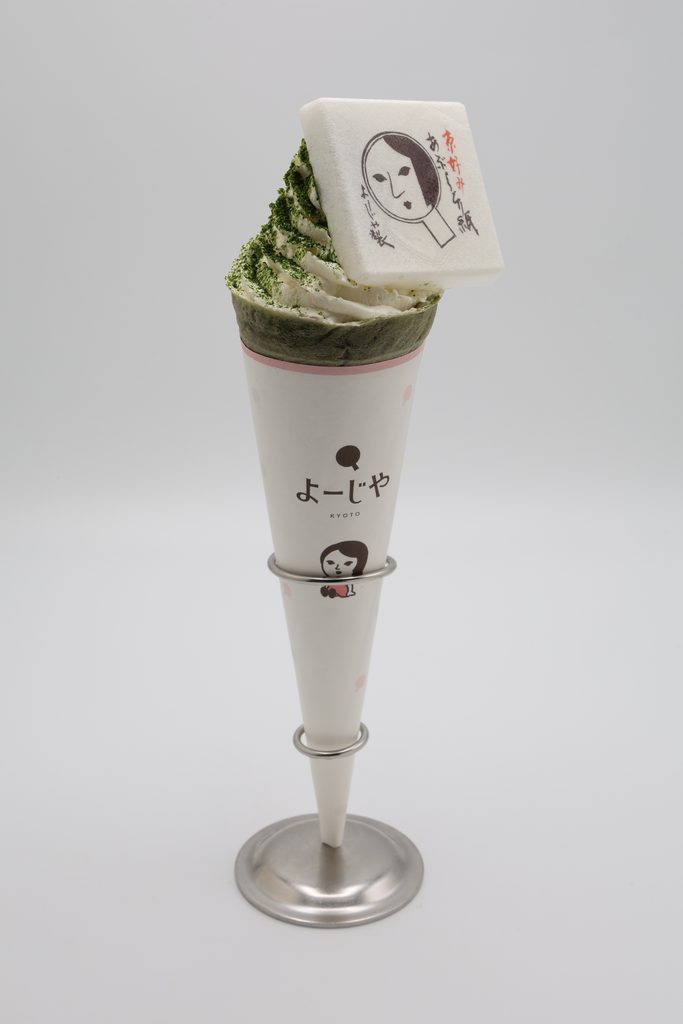よーじや 嵯峨野嵐山店 あぶらとり紙スイーツ 抹茶クレープ